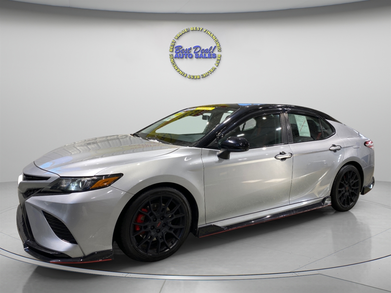 2020 Toyota Camry XSE's photo