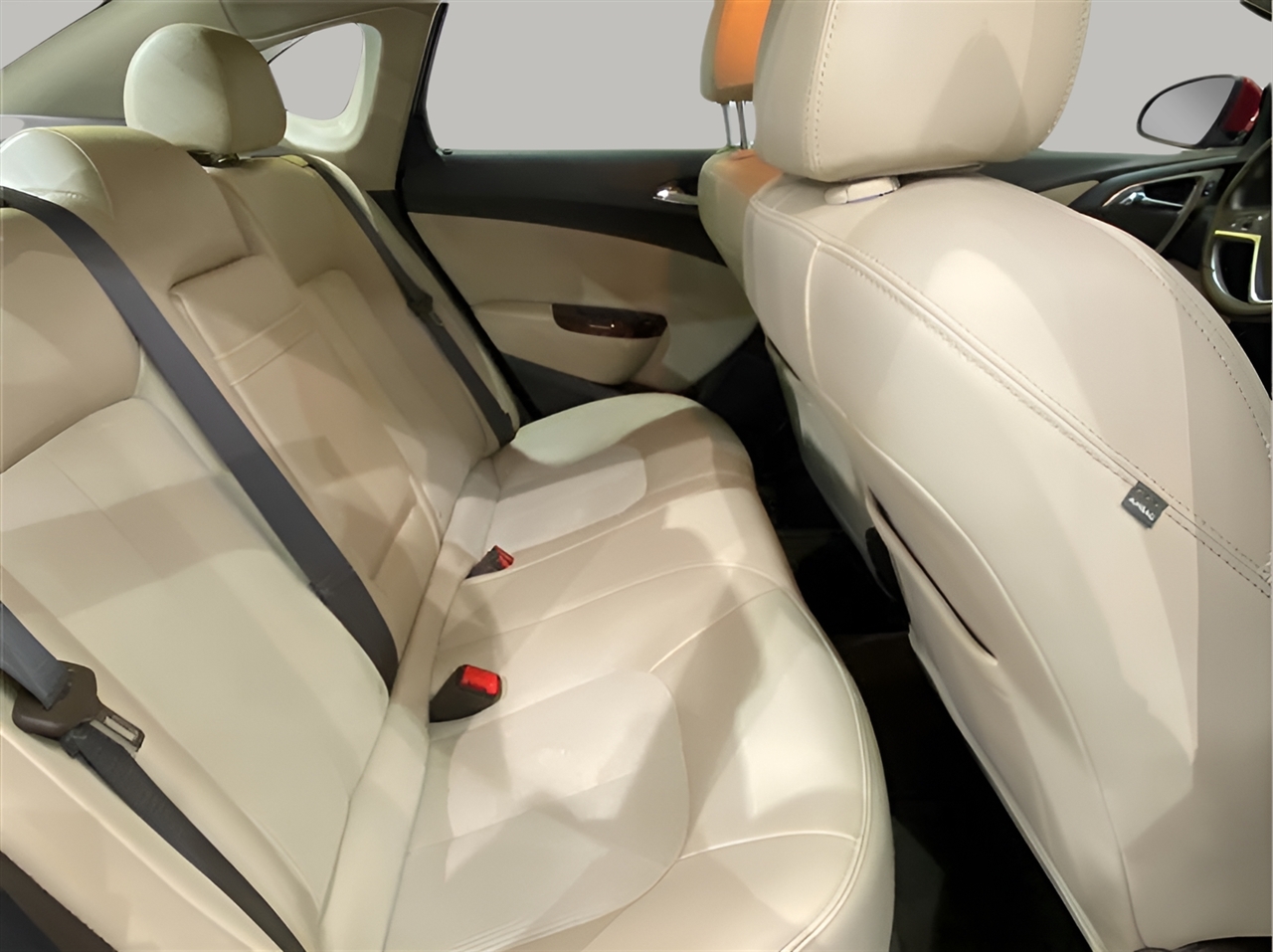 Buick Verano Base 2015