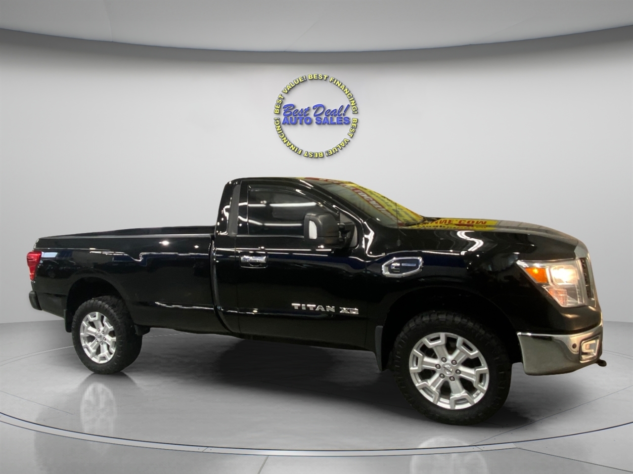 Nissan Titan SV 2017