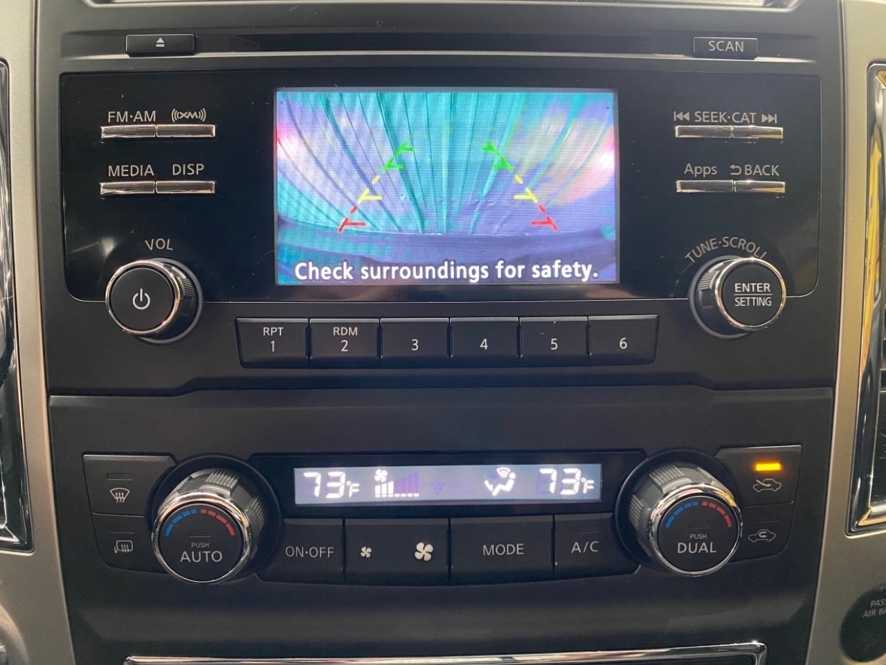 Nissan Titan SV 2017