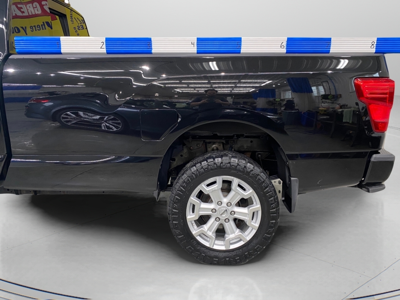 Nissan Titan SV 2017