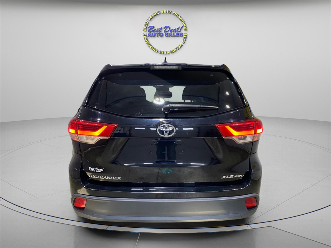 Toyota Highlander XLE AWD V6 2017