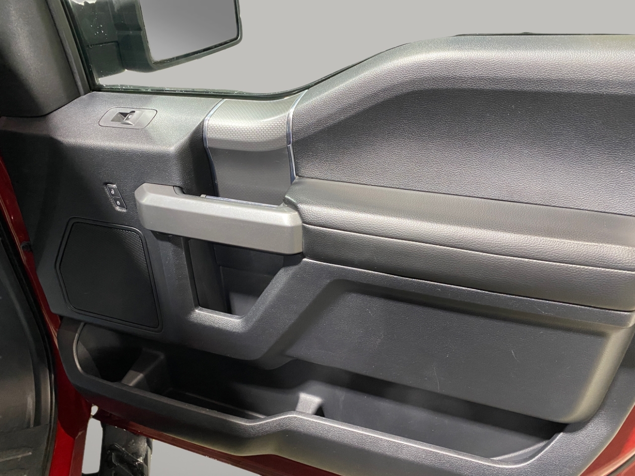 Ford F-150 XLT SuperCrew 5.5-ft. Bed 4WD 2016