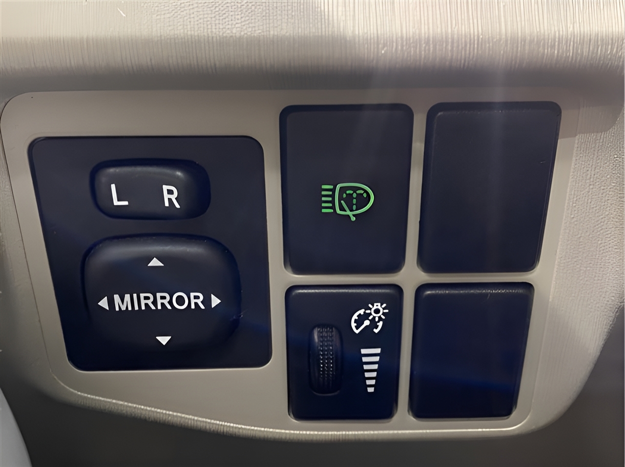 Toyota Prius Prius II 2010