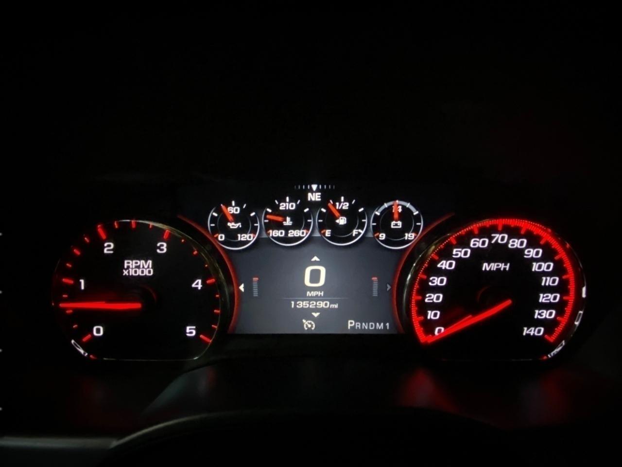 GMC Sierra 2500HD Denali Crew Cab 4WD 2015