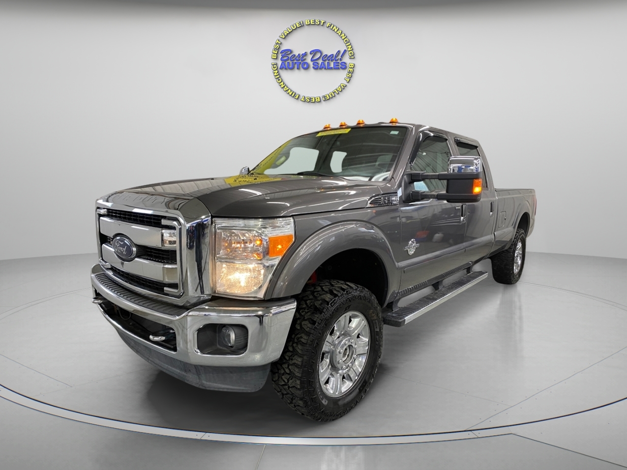 2014 Ford F-350 Super Duty Lariat's photo