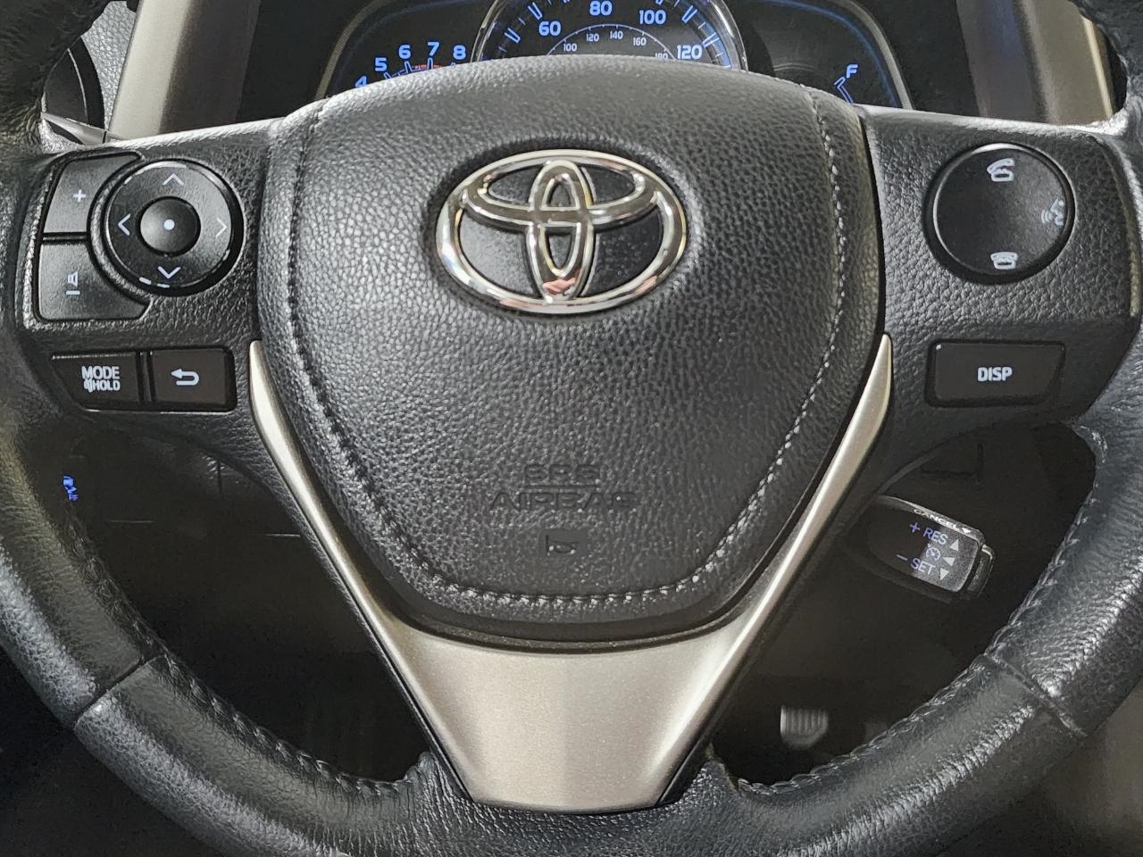 Toyota RAV4  2015