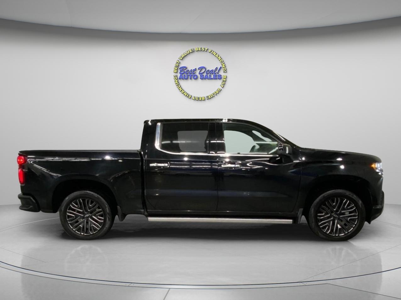 View vehicle photo 6