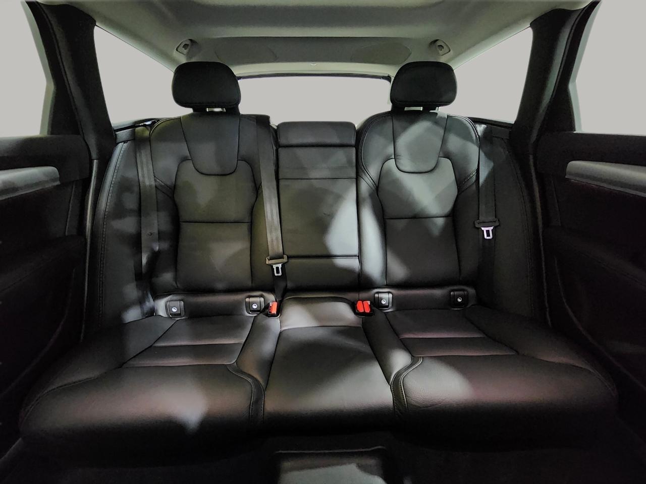 Volvo V90 Cross Country T5 2018