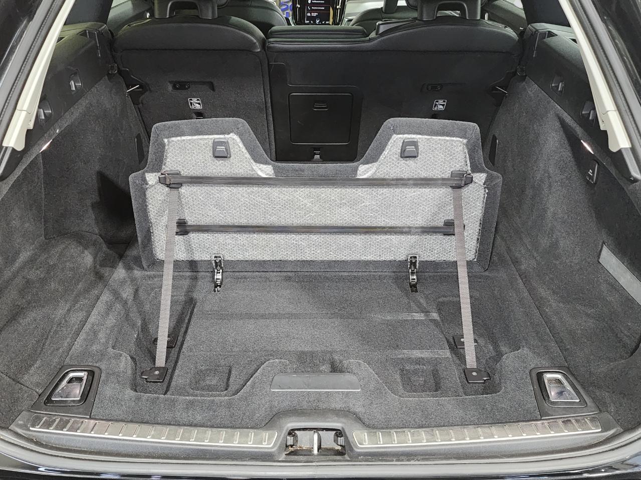 Volvo V90 Cross Country T5 2018