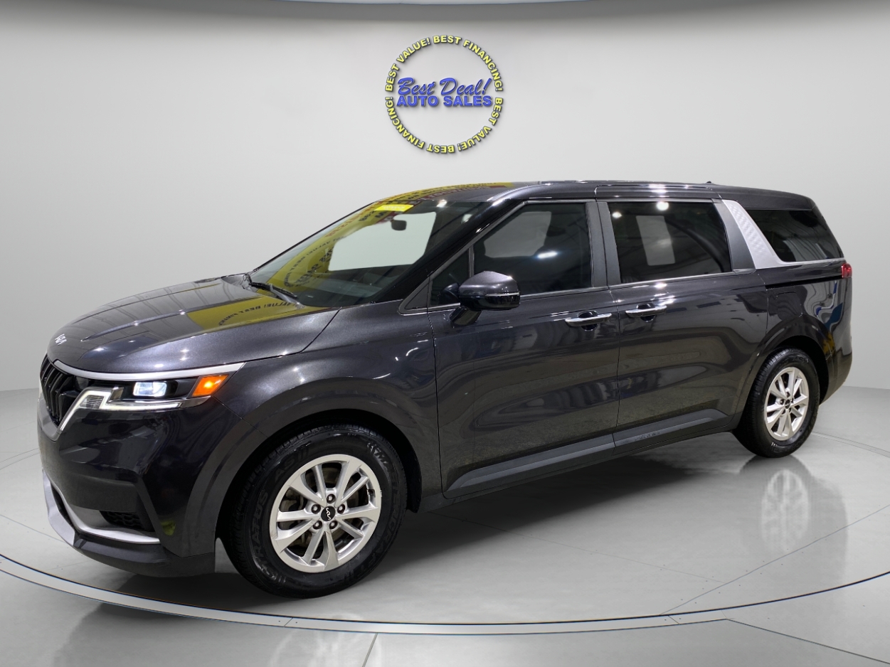 2023 Kia Carnival LX