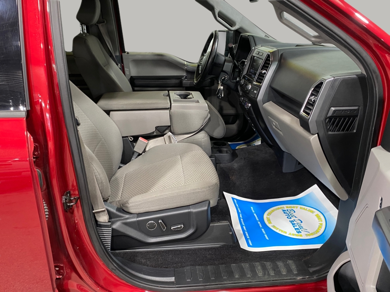 Ford F-150 XLT SuperCab 5.5-ft. Bed 4WD 2015