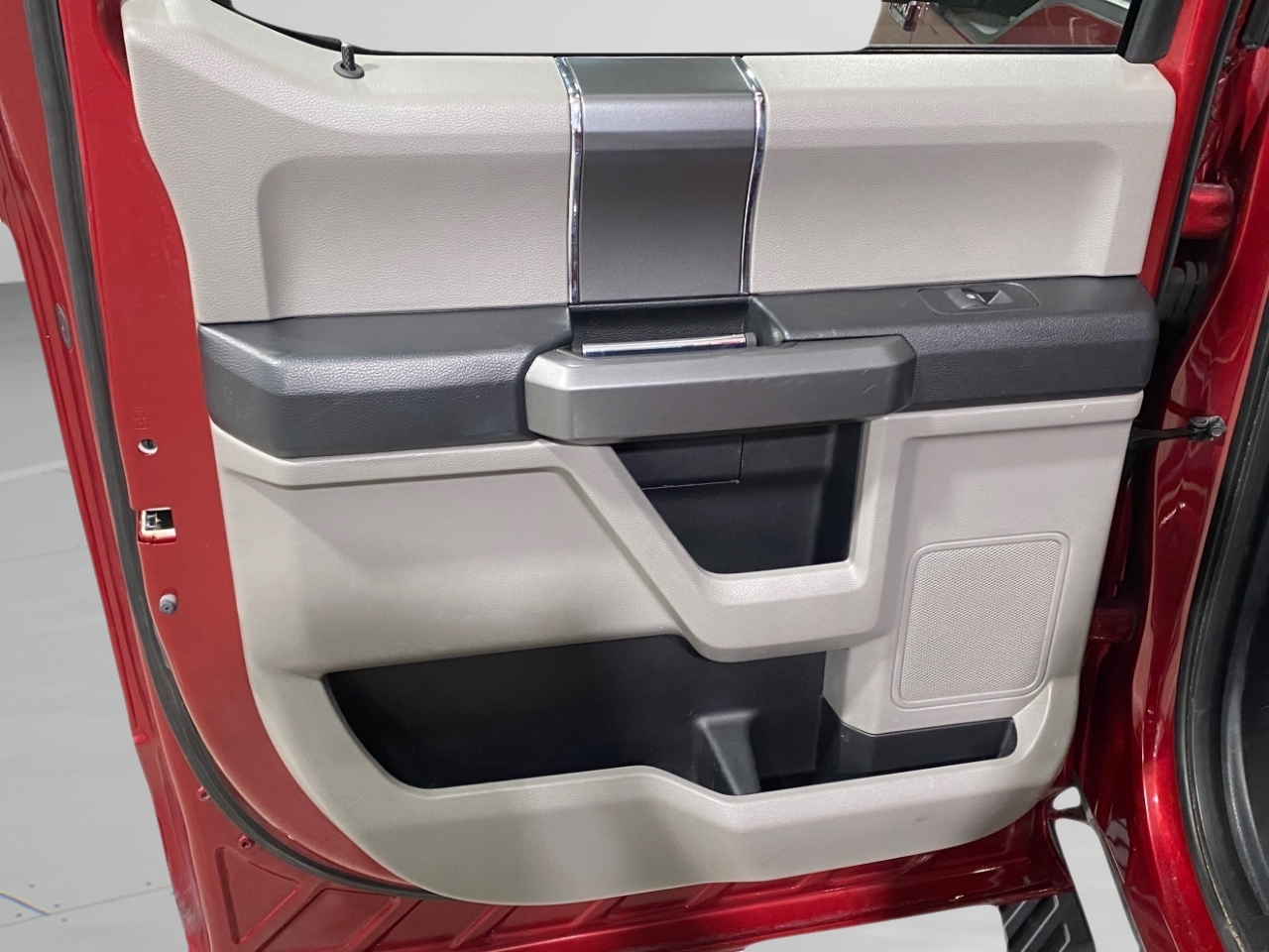 Ford F-150 XLT SuperCab 5.5-ft. Bed 4WD 2015