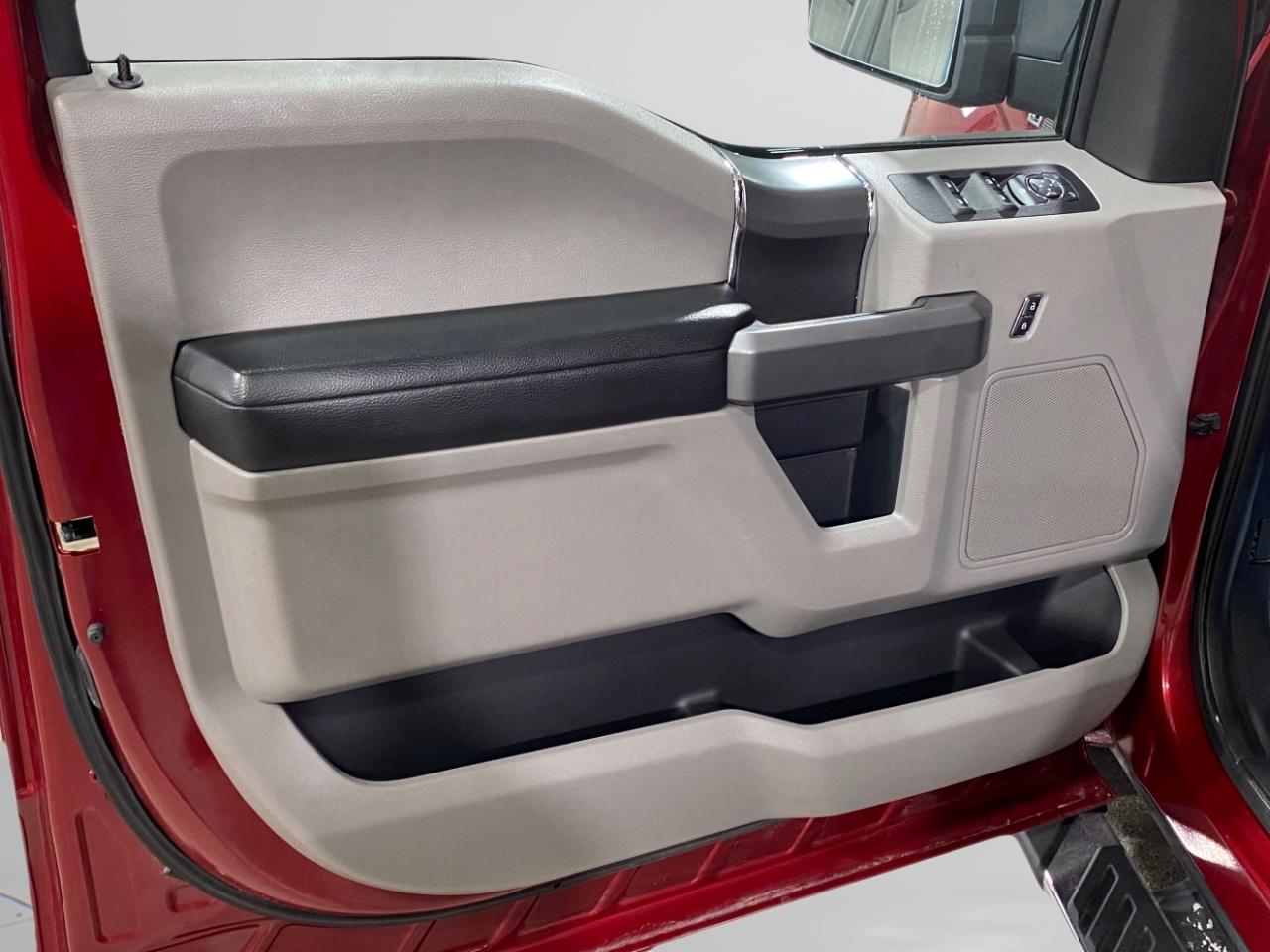 Ford F-150 XLT SuperCab 5.5-ft. Bed 4WD 2015