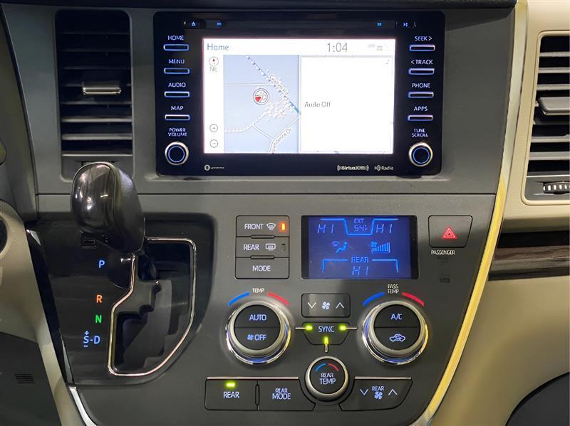 Toyota Sienna XLE 7-Passenger AWD 2019