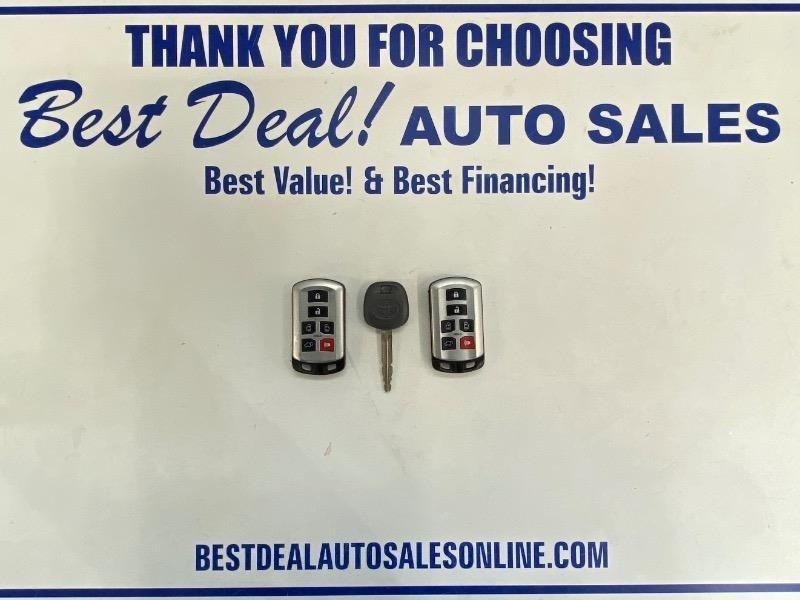 Toyota Sienna XLE 7-Passenger AWD 2019