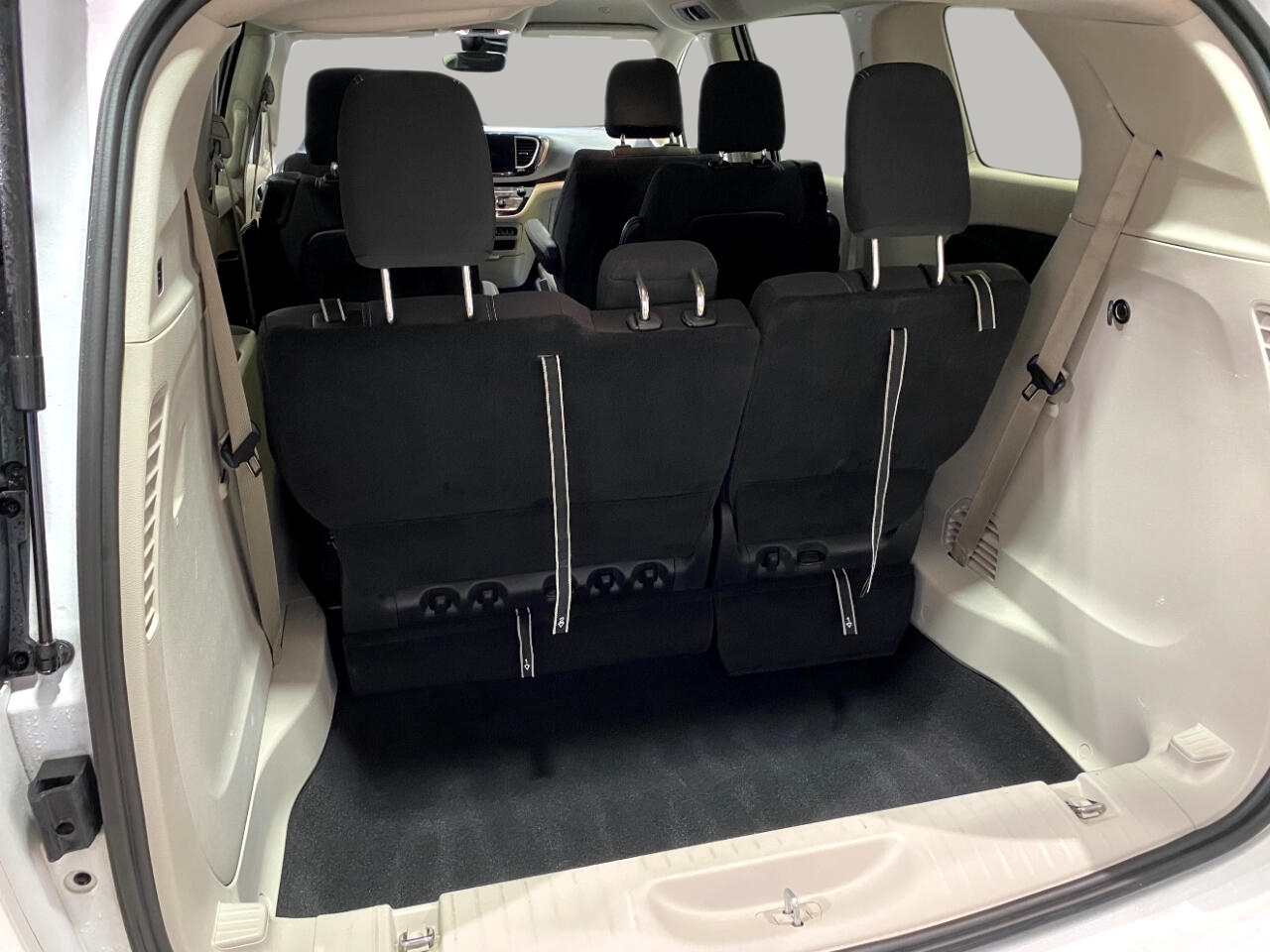 Chrysler Voyager LX 2022