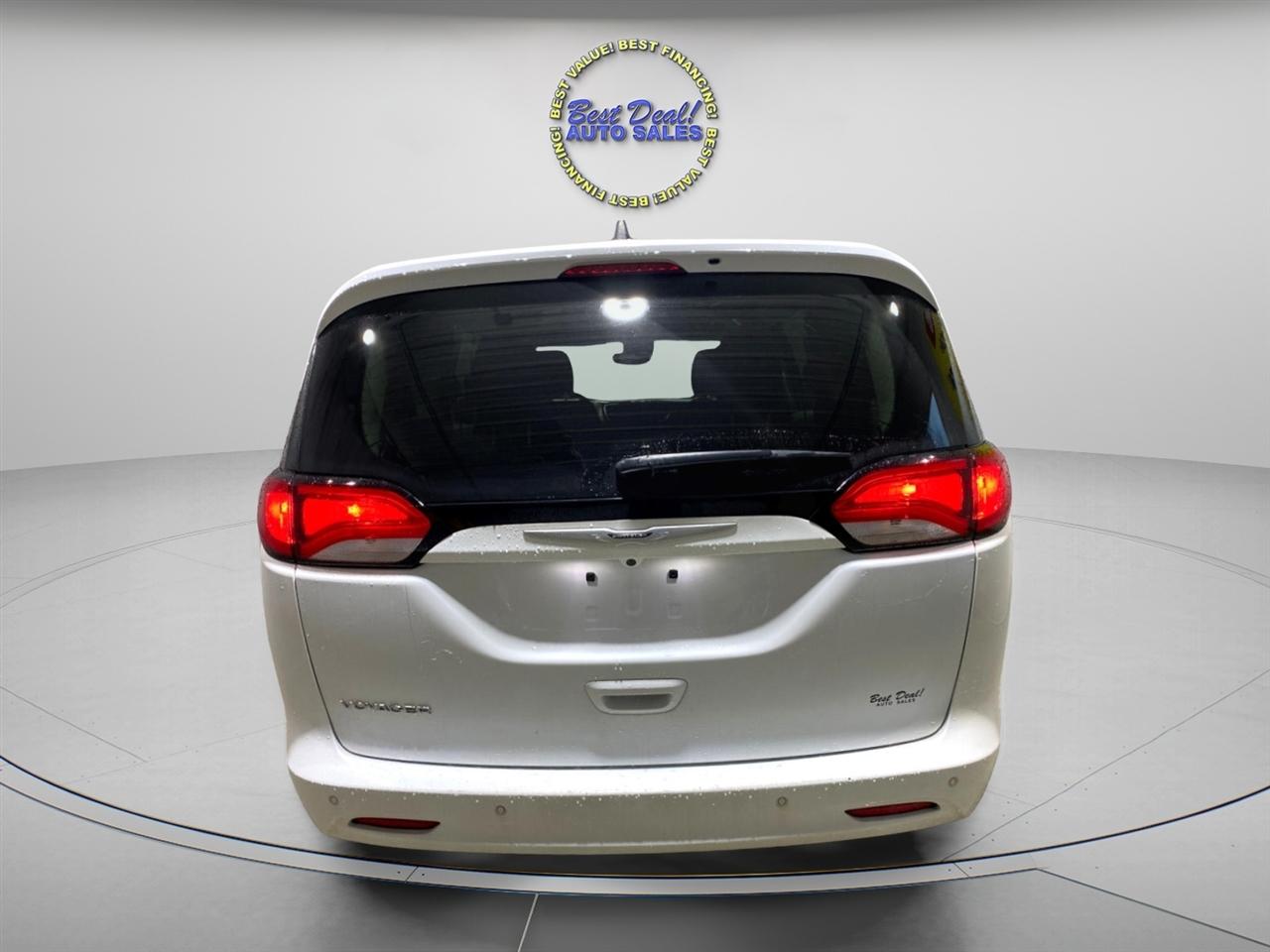 Chrysler Voyager LX 2022