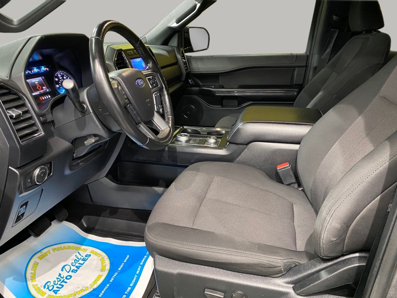 Ford Expedition  2021