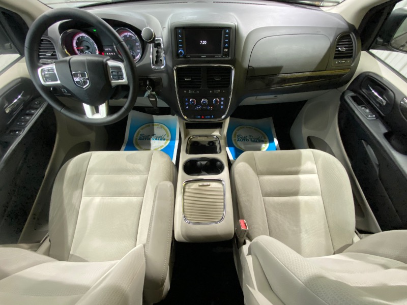 Dodge Grand Caravan SXT 2015