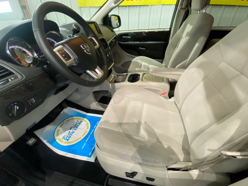 Dodge Grand Caravan SXT 2015