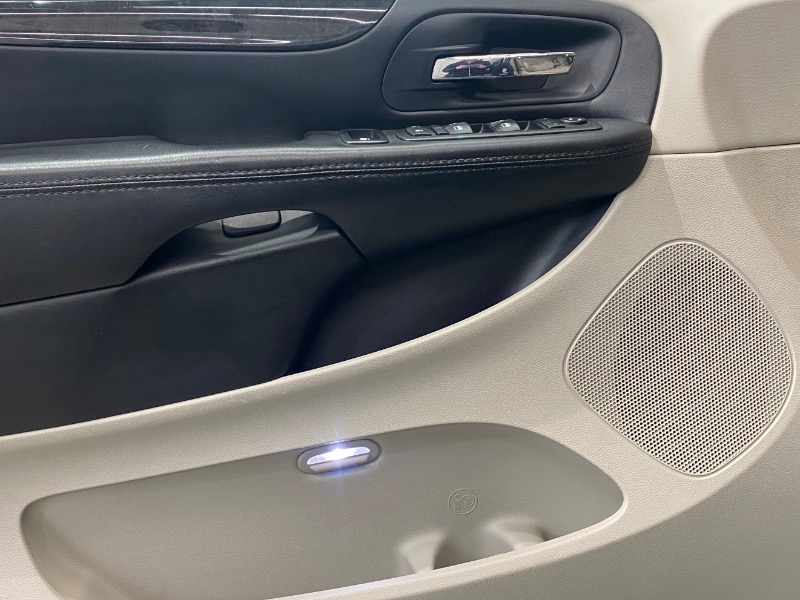 Dodge Grand Caravan SXT 2015