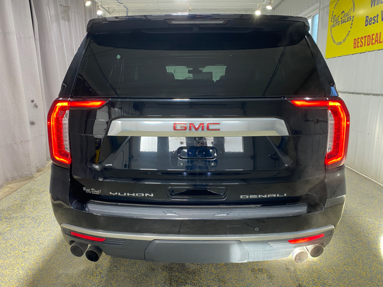 GMC Yukon XL Denali 4WD 2022