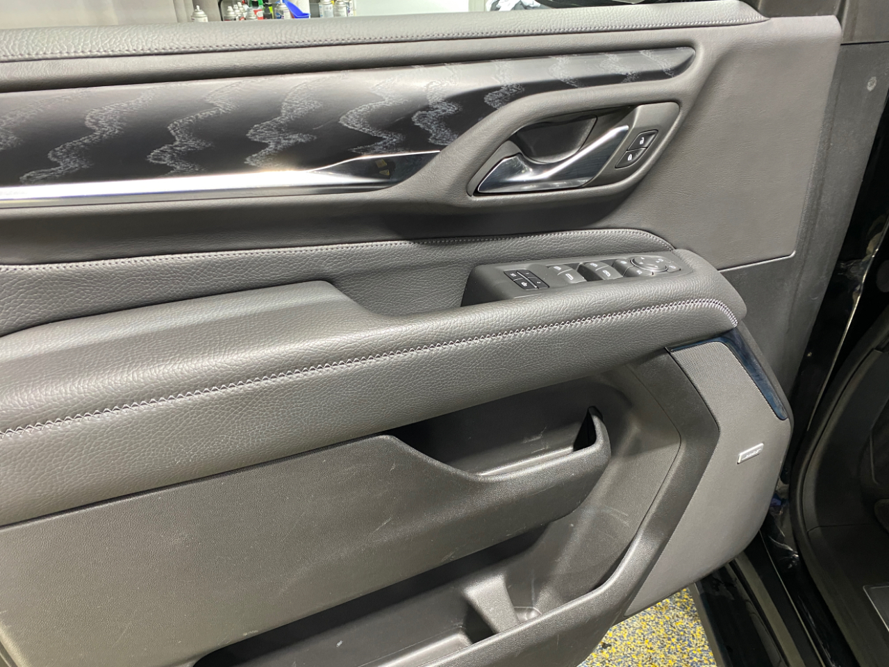 GMC Yukon XL Denali 4WD 2022