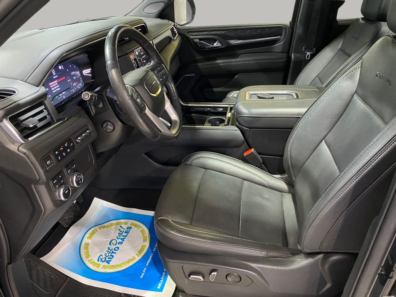 GMC Yukon XL Denali 4WD 2022