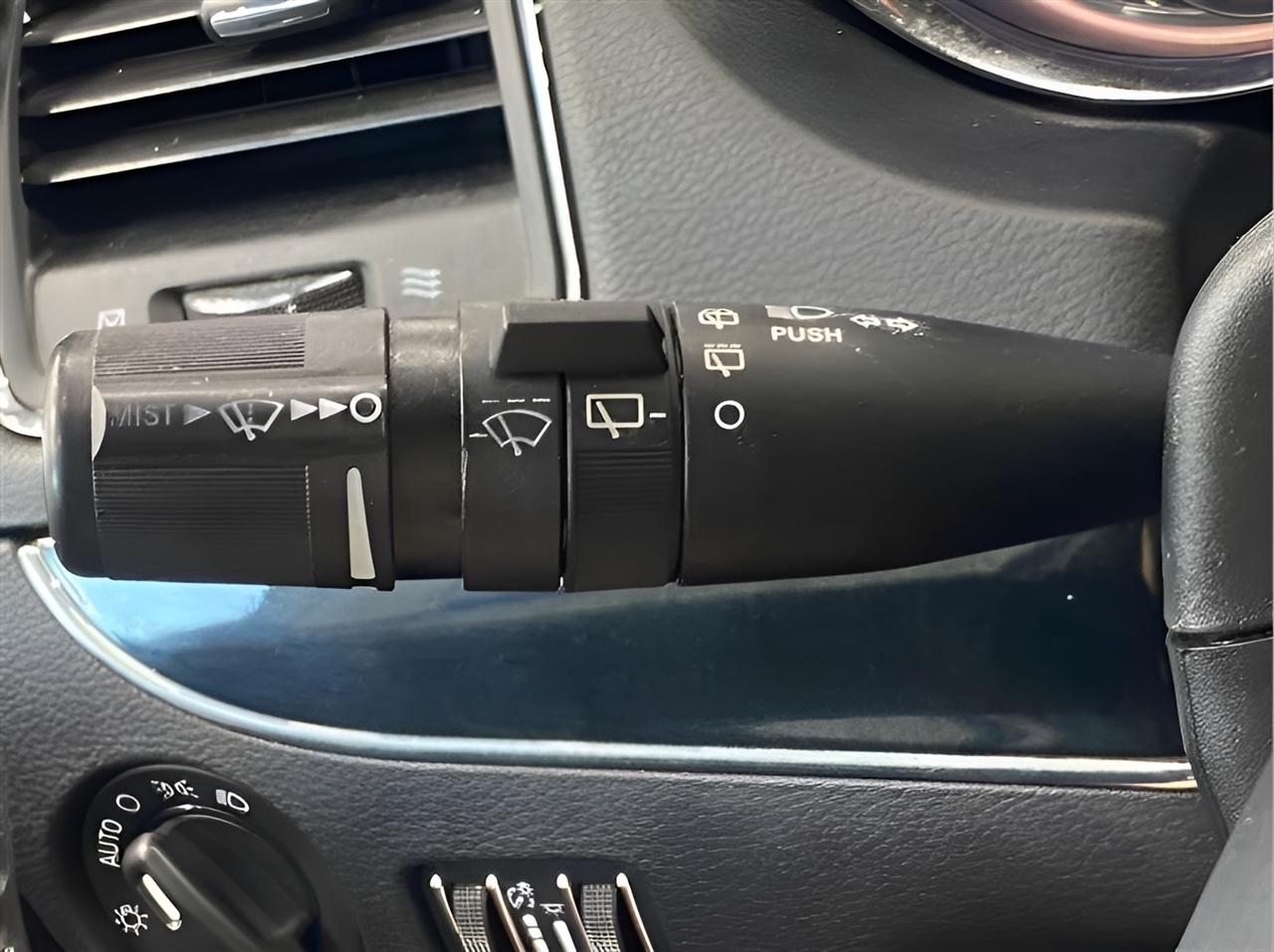 Chrysler Town & Country S 2015