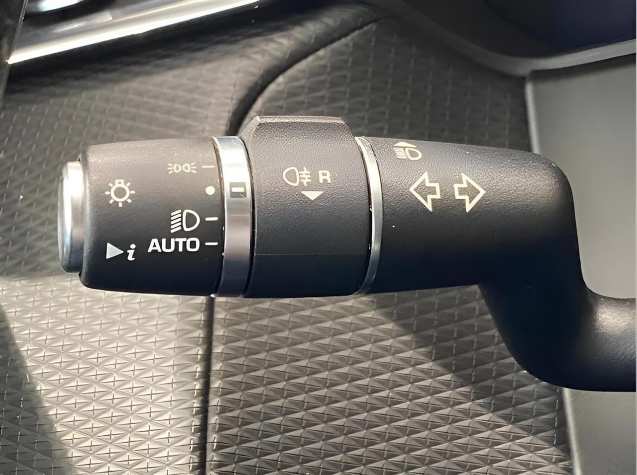 Land Rover Range Rover Velar S 2018