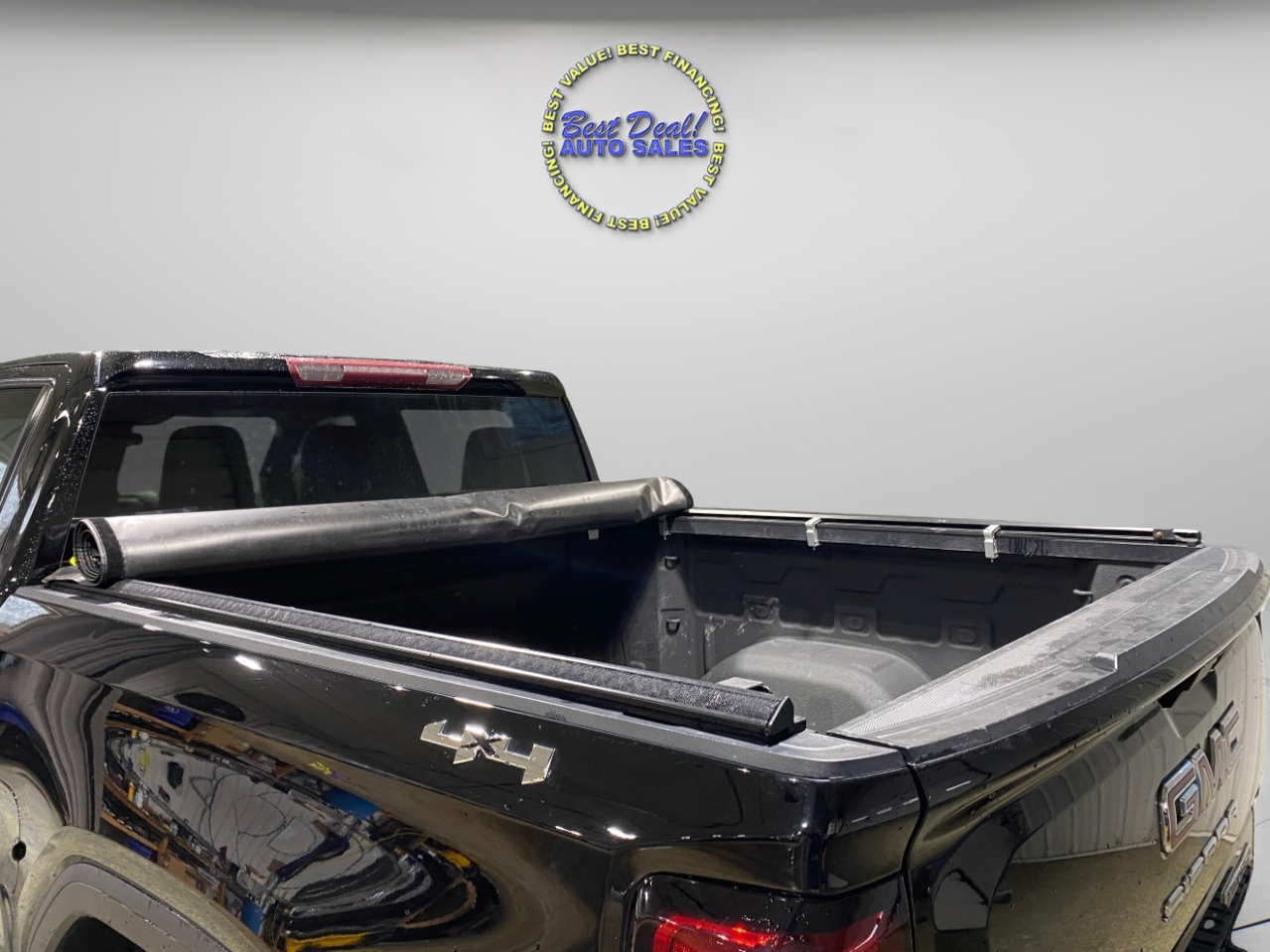 GMC Sierra 1500 Elevation Crew Cab Short Box 4WD 2020