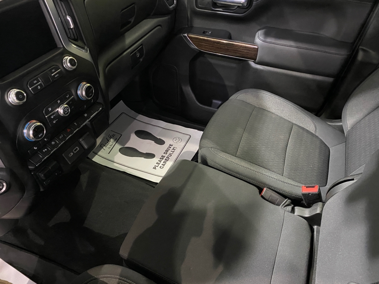 GMC Sierra 1500 Elevation Crew Cab Short Box 4WD 2020