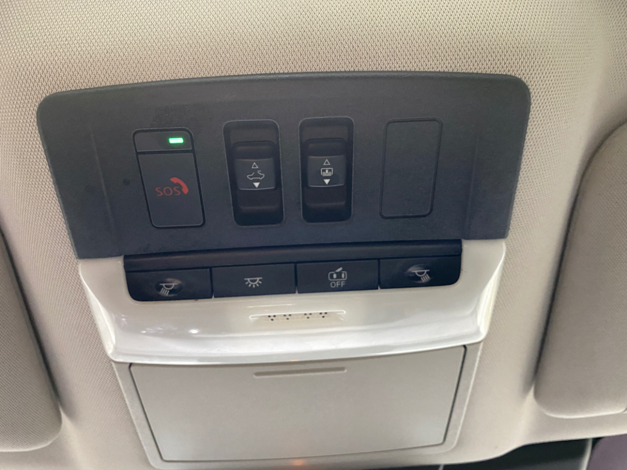 Nissan Pathfinder SV 4WD 2022