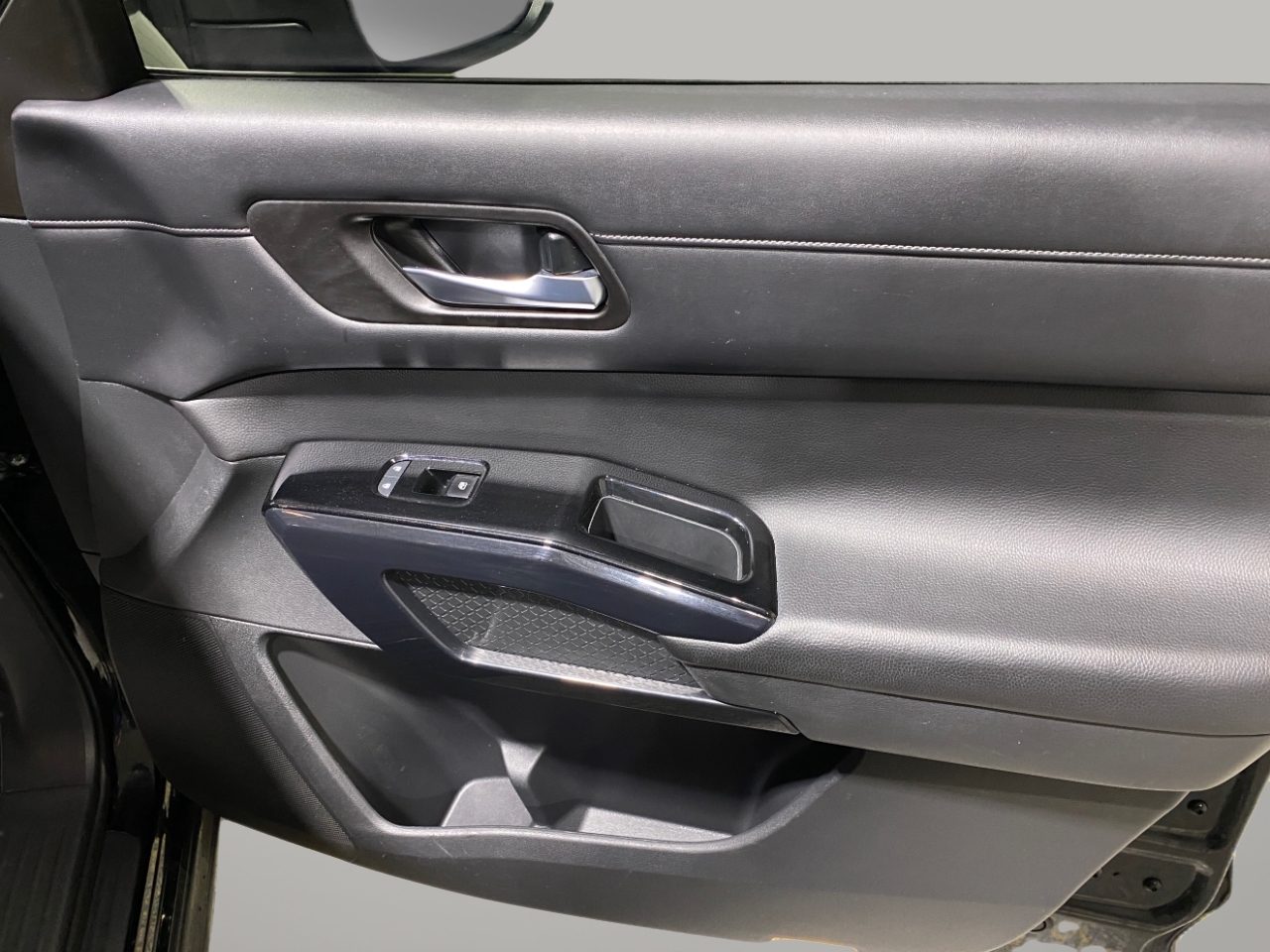 Nissan Pathfinder SV 4WD 2022