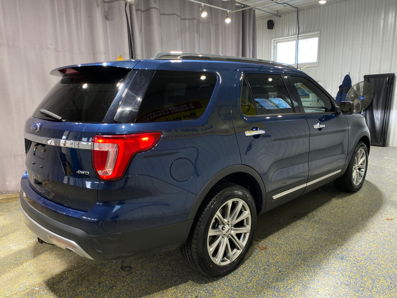 Ford Explorer Limited 4WD 2017