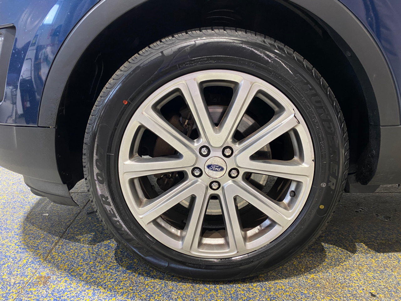 Ford Explorer Limited 4WD 2017