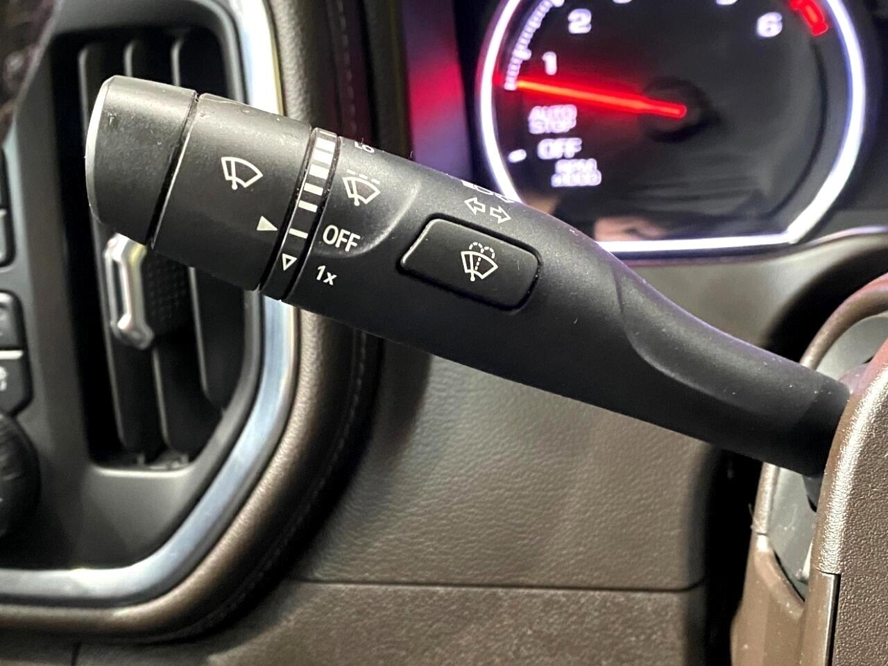 Chevrolet Silverado 1500 RST Crew Cab 4WD 2021