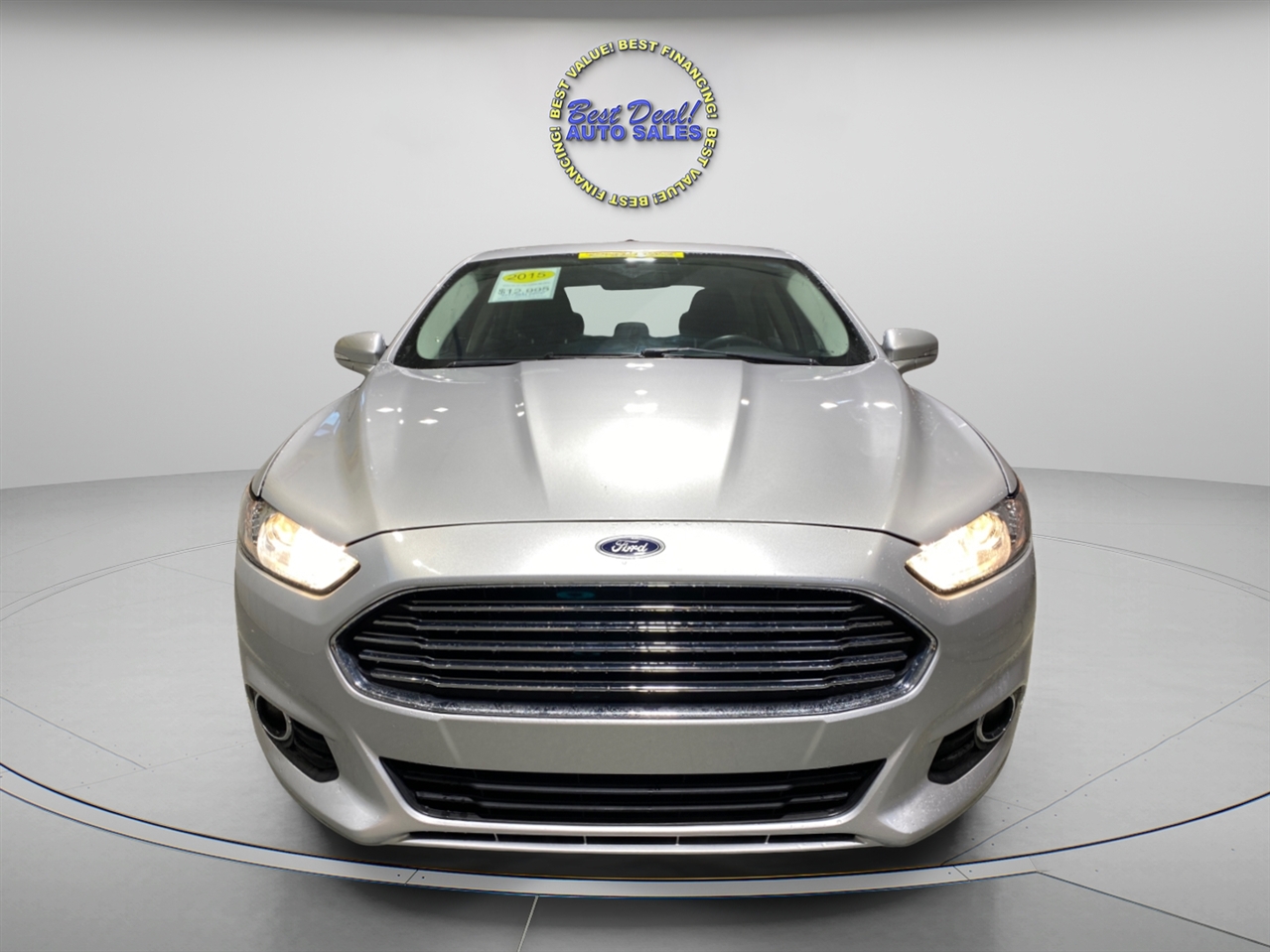 Ford Fusion SE 2015