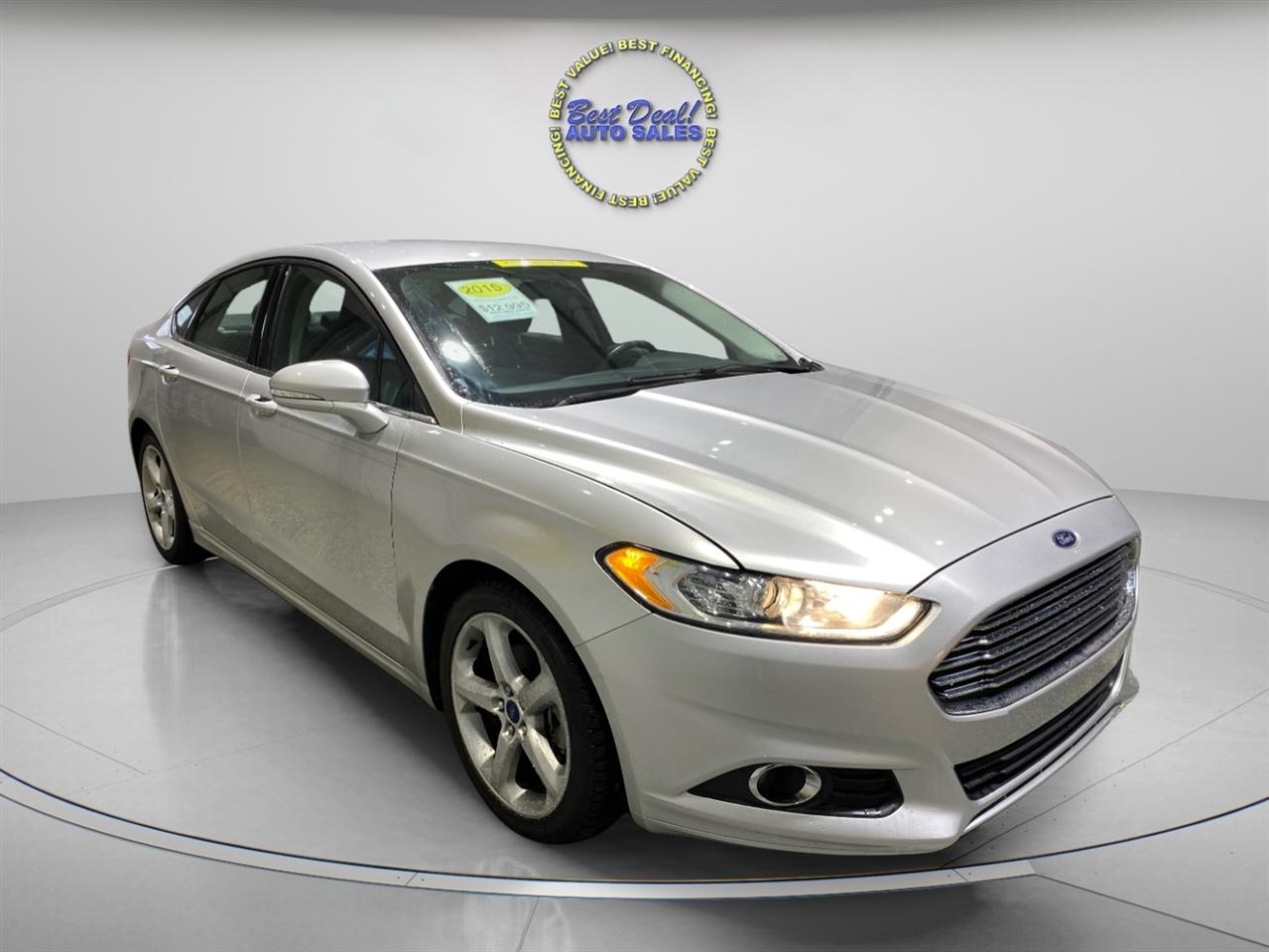 Ford Fusion SE 2015