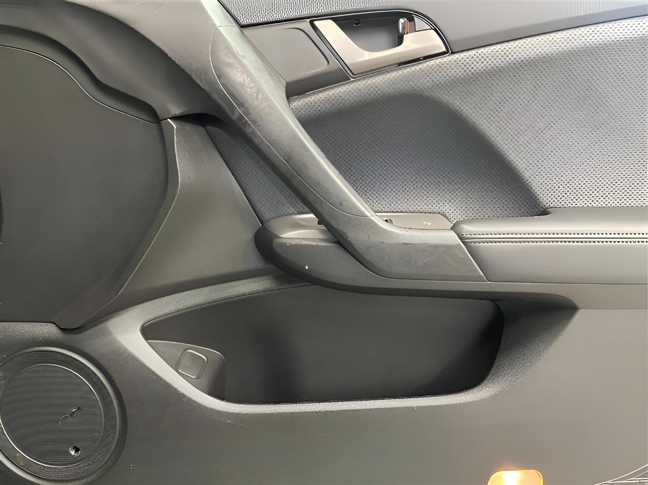 Acura TSX 5-speed AT 2010