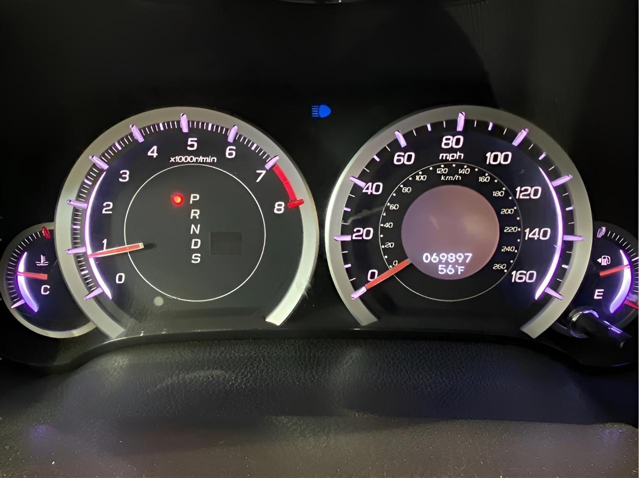 Acura TSX 5-speed AT 2010