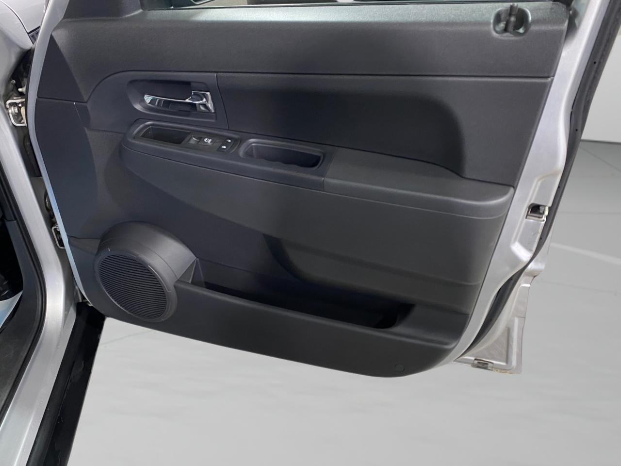 Jeep Liberty Jet 4WD 2011