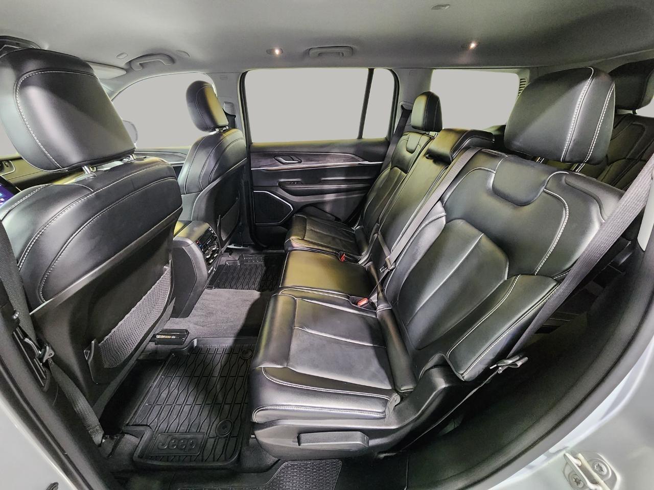 Jeep Grand Cherokee  2021