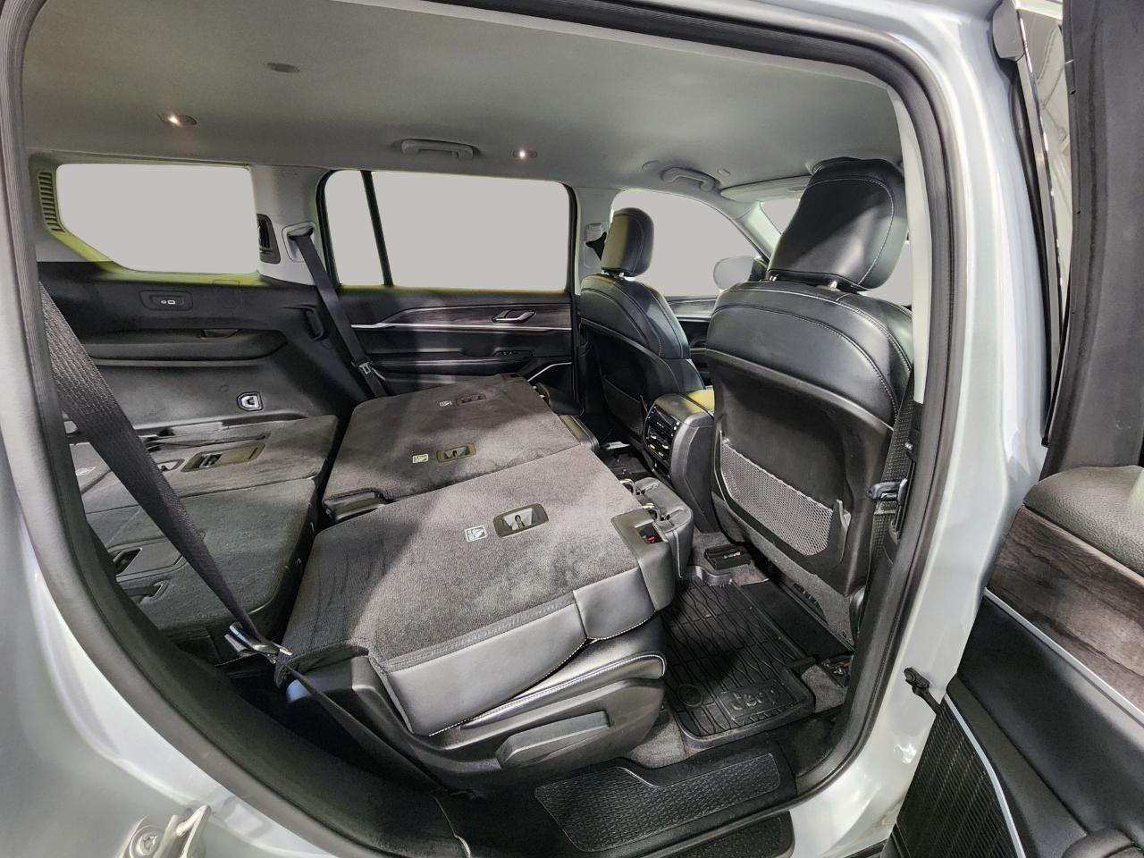 Jeep Grand Cherokee  2021