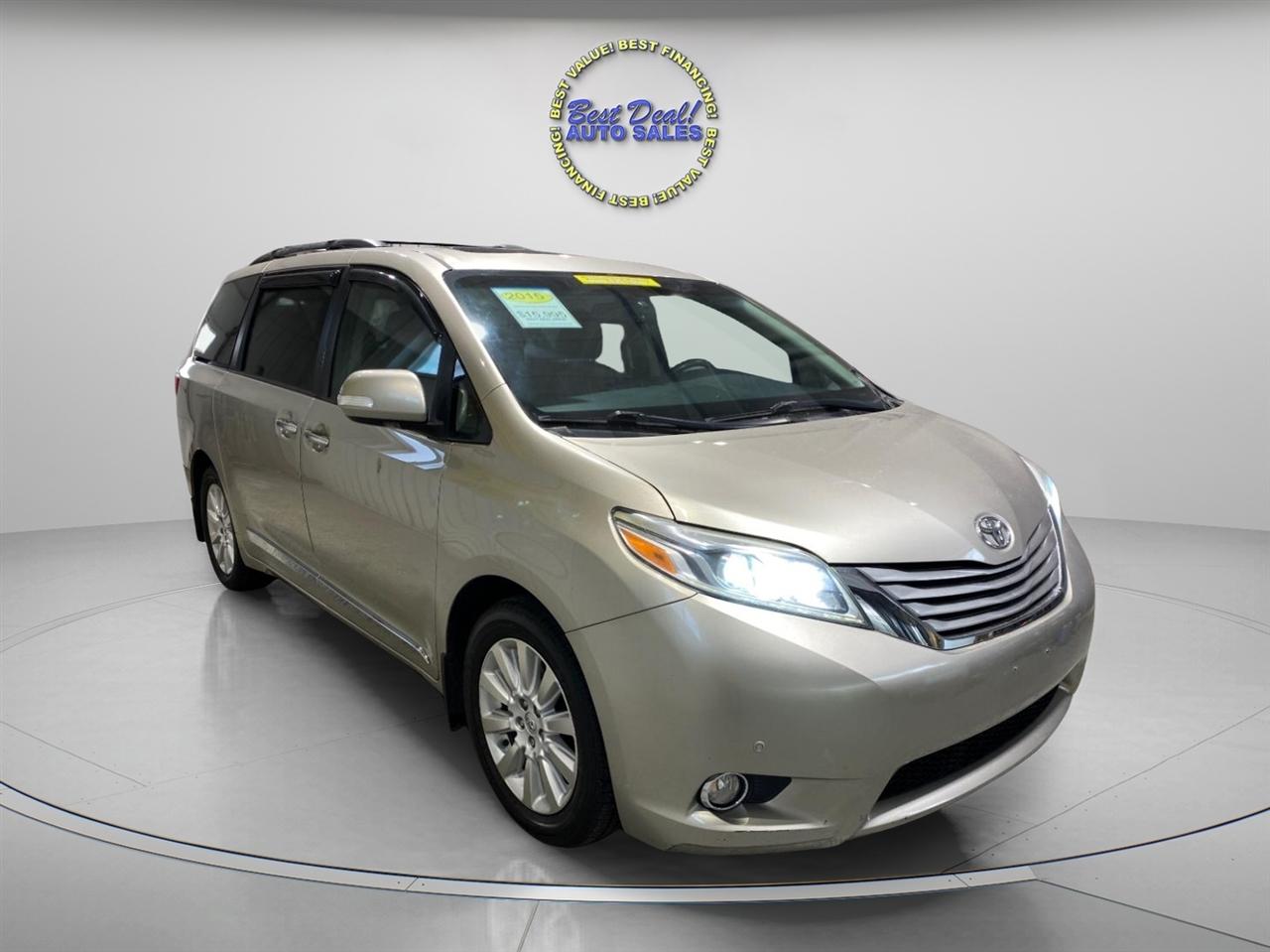 Toyota Sienna Limited AWD 7-Passenger V6 2015