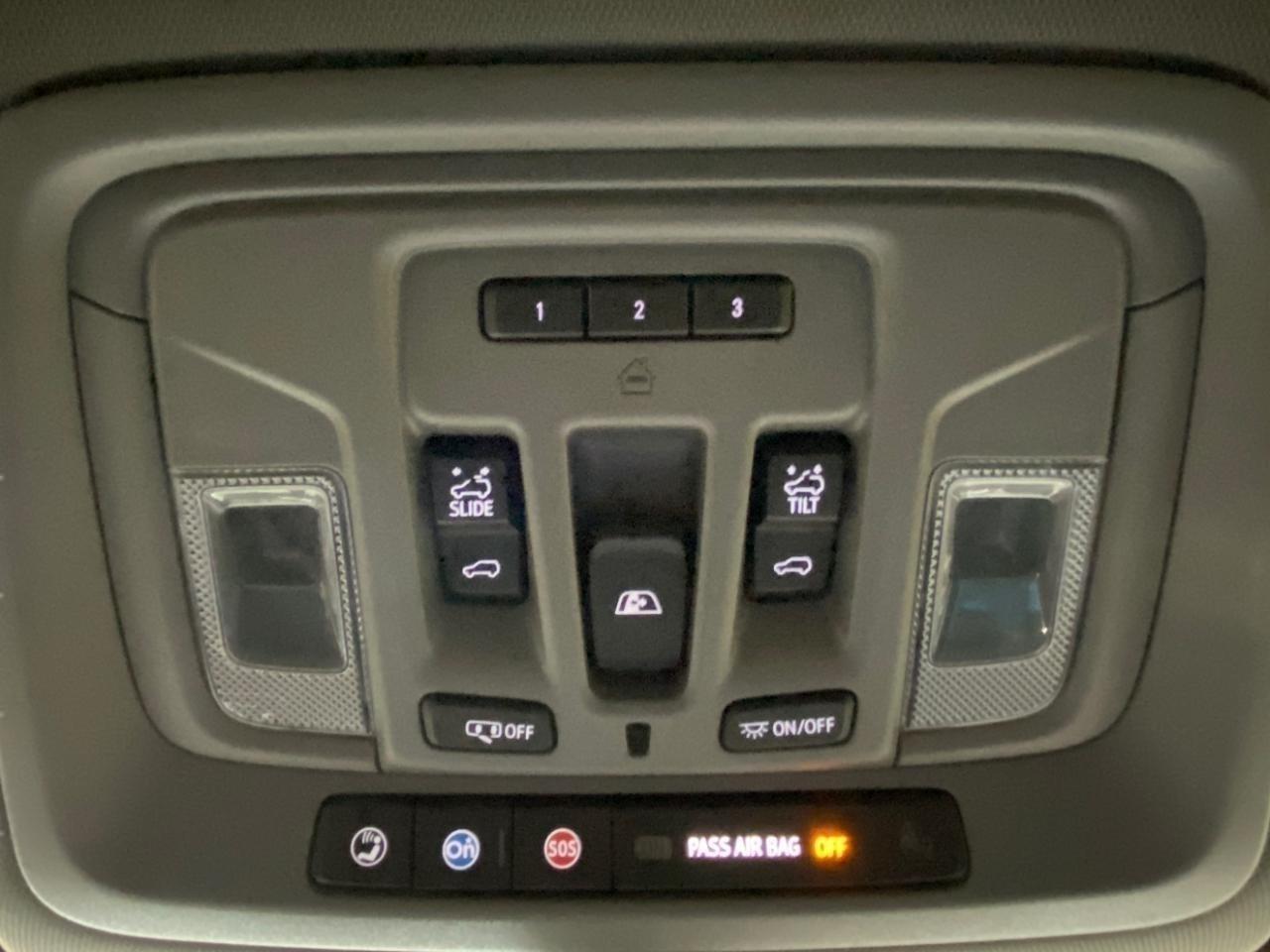 GMC Sierra 1500 Limited Denali Crew Cab 4WD 2022