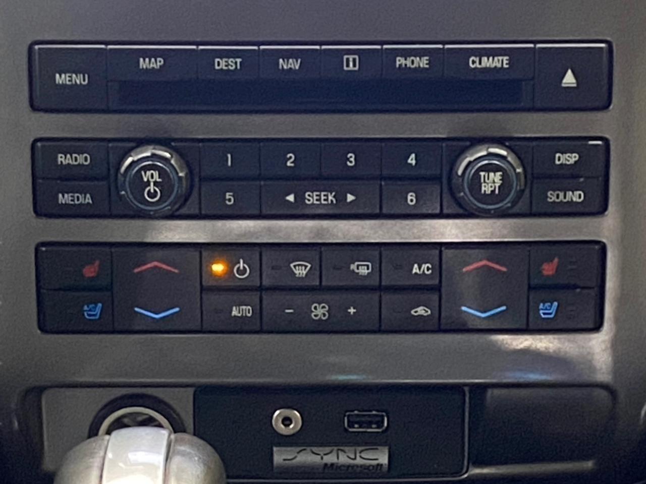 Ford F-150 Harley-Davidson SuperCrew 5.5-ft. Bed 4WD 2011