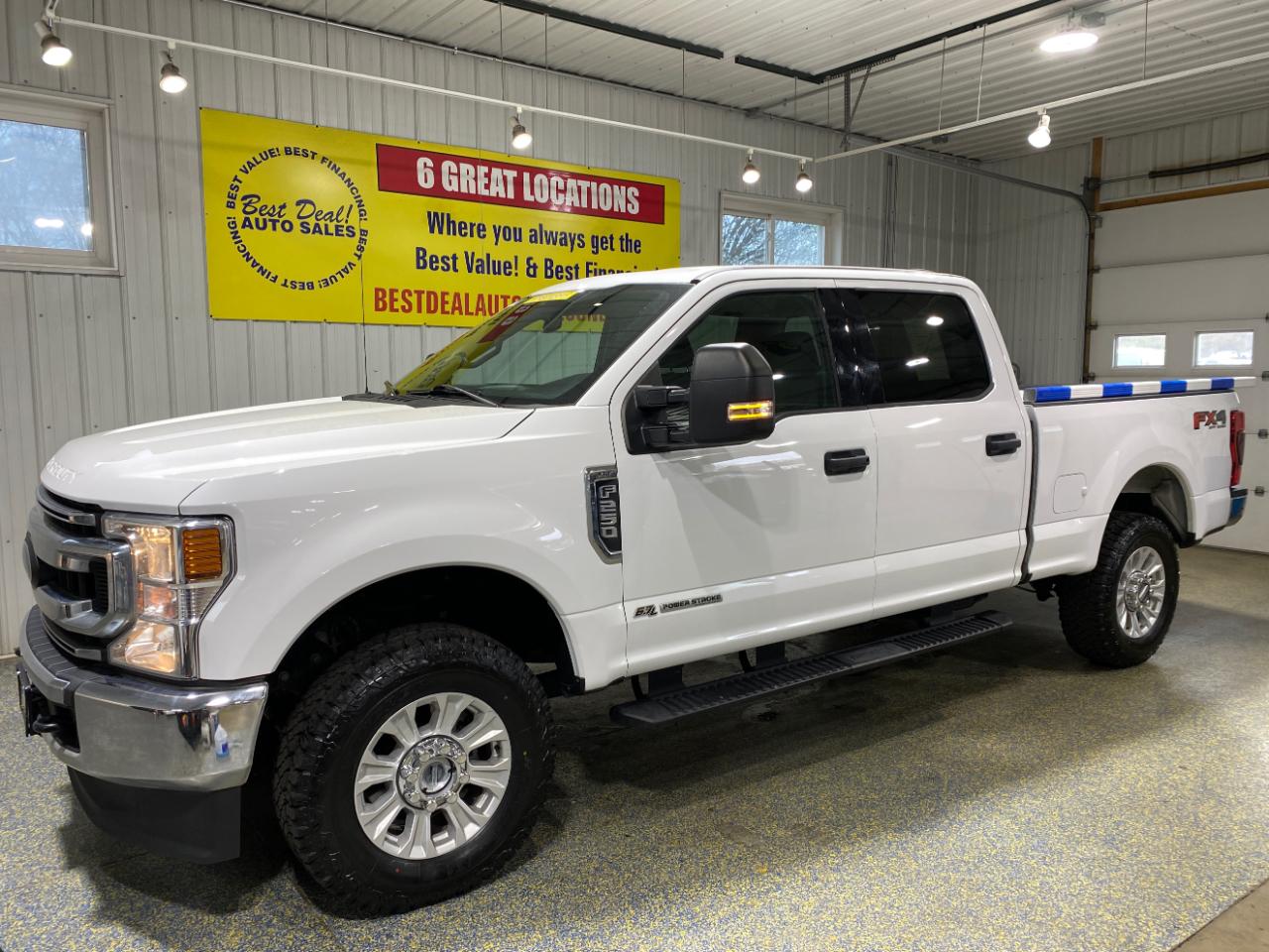 Ford F-250 SD XLT Crew Cab 4WD 2021