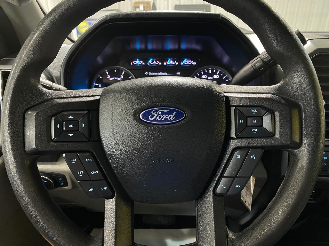 Ford F-250 SD XLT Crew Cab 4WD 2021